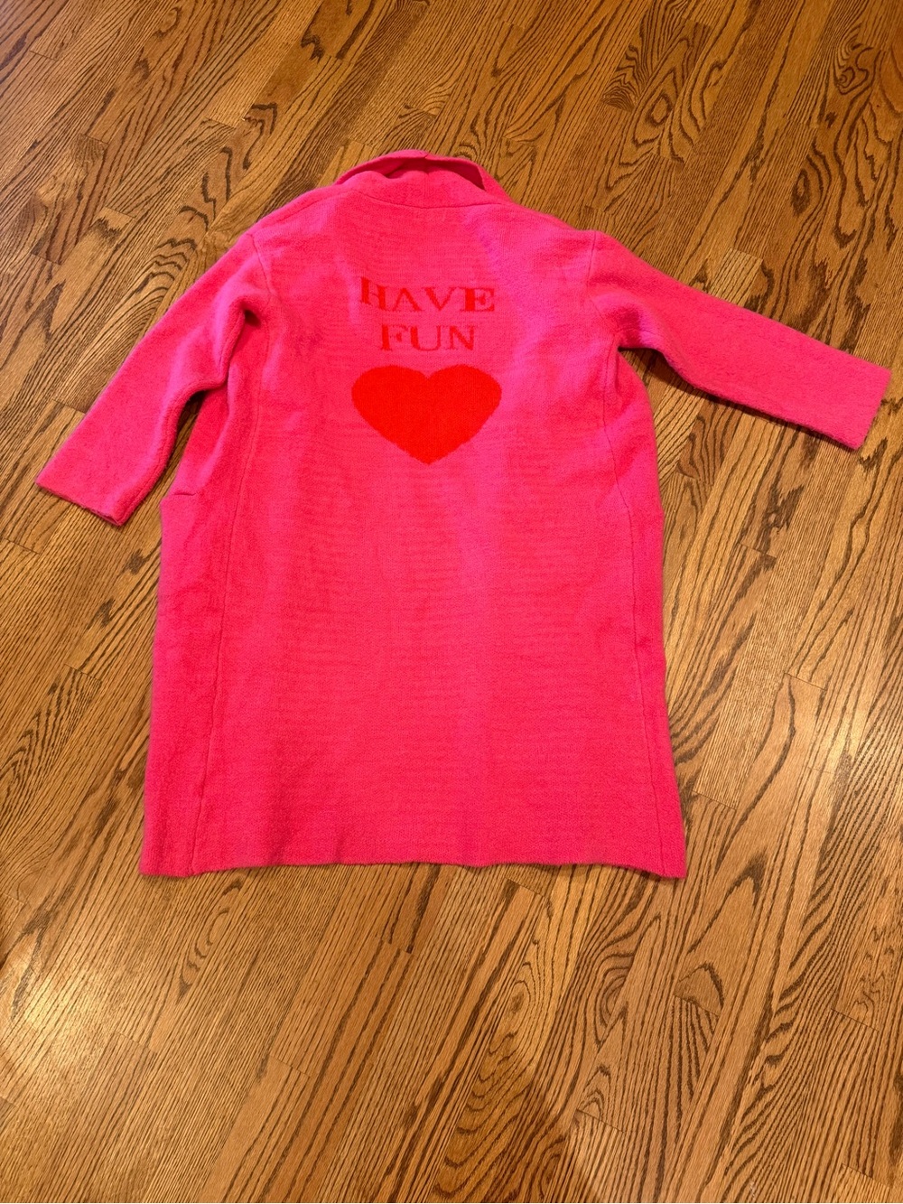 Caryn Lawn Pink Heart Graphic cardigan - HAVE FUN
